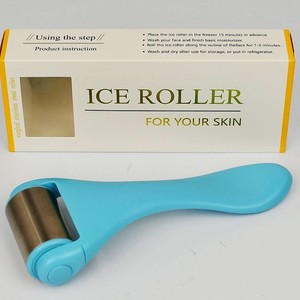 ЧИОС Массажер охлаждающий Ice Roller blue в подарочной упаковке, 1 шт