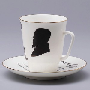 ИМПЕРАТОРСКИЙ ФАРФОРОВЫЙ ЗАВОД Чашка с блюдцем кофейная  Русские писатели. Достоевский , 1 шт.