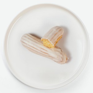 Эклер с заварным кремом и белой глазурью 57г