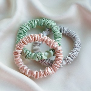 8 HORAS OF SILK Набор из 3 шелковых резинок, Pistachio, Sunset, Silver