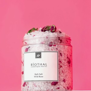 BIOTHAL Соль для ванн Дикая роза Bath Salt Wild Rose, 500 мл