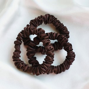 8 HORAS OF SILK Набор из 3 шелковых резинок, Chocolate