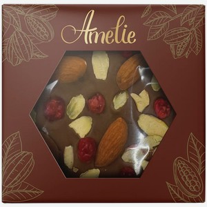 Шоколад молочный Amelie Миндаль-Брусника-Лепестки фисташки 50г