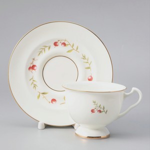 ИМПЕРАТОРСКИЙ ФАРФОРОВЫЙ ЗАВОД Чашка с блюдцем чайная  Брусника , 1 шт.