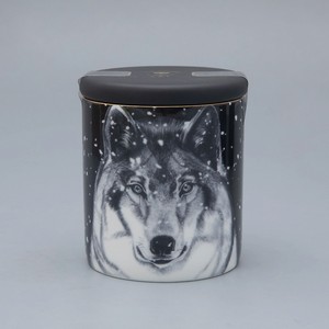 ИМПЕРАТОРСКИЙ ФАРФОРОВЫЙ ЗАВОД Свеча ароматическая  Тотем.Волк , тиковое дерево, 1 шт.